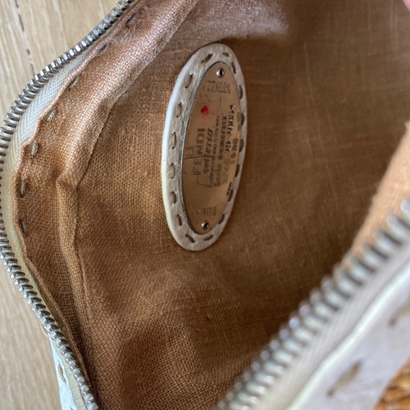 FENDI Oyster Selleria Lavorazione a Mano handbag. Straw/white leather!! - Picture 9 of 16